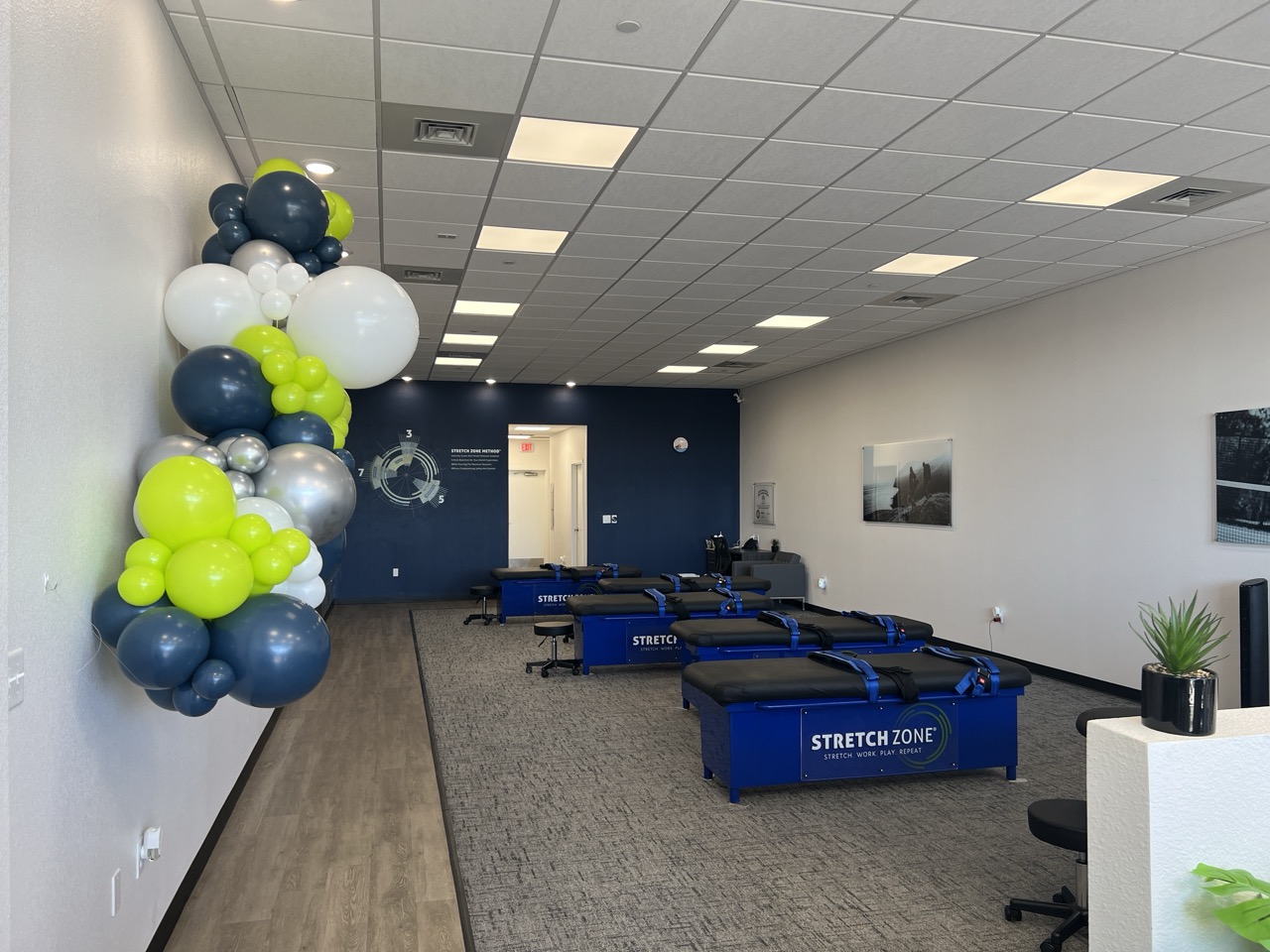 Stretch Zone Celebrates its First Year Anniversary at Ribbon Cutting Event Stretch Zone Celebrates its First Year Anniversary at Ribbon Cutting Event