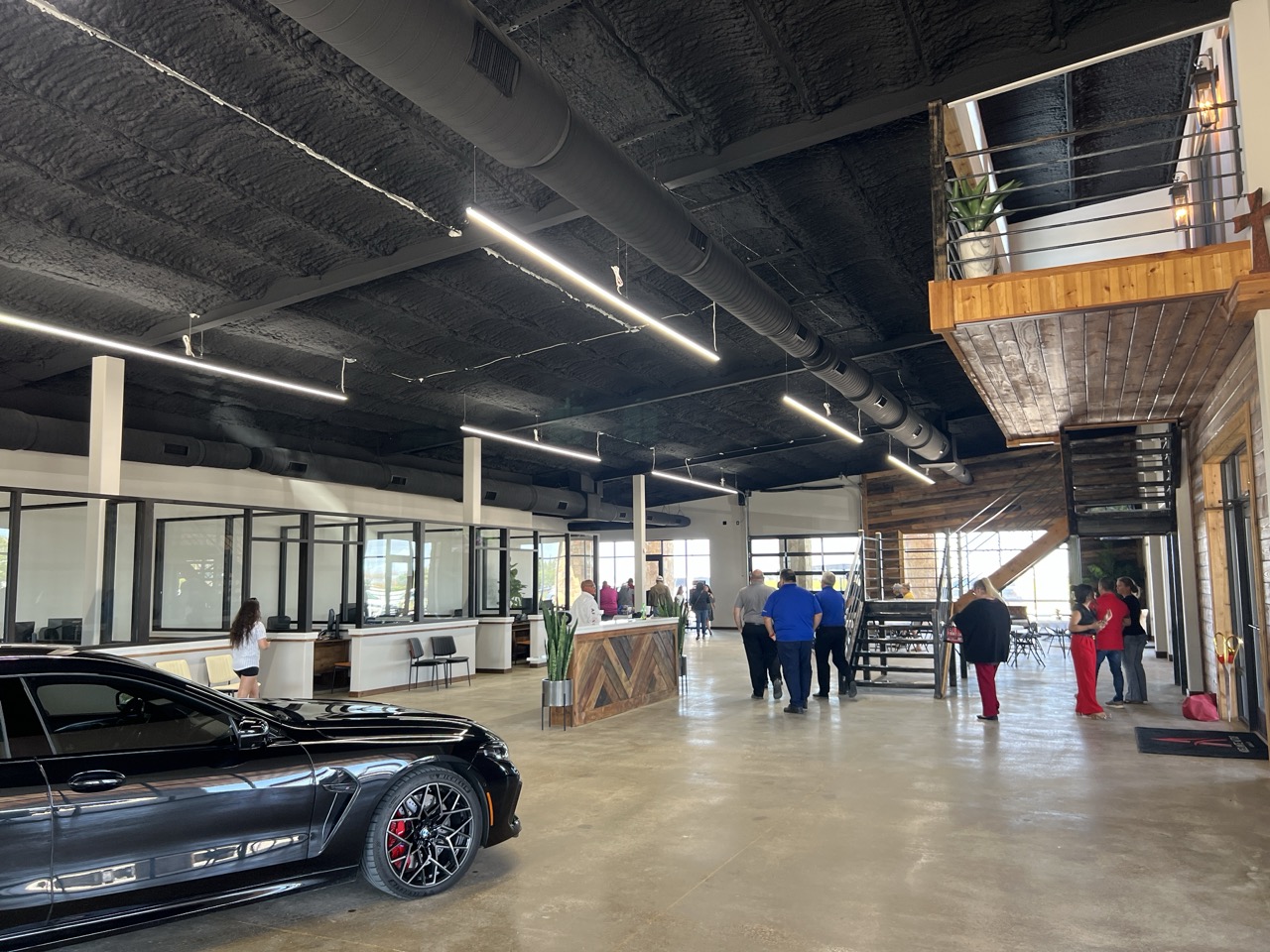 Adelante Autos Celebrate Its Grand Opening Adelante Autos Celebrate Its Grand Opening