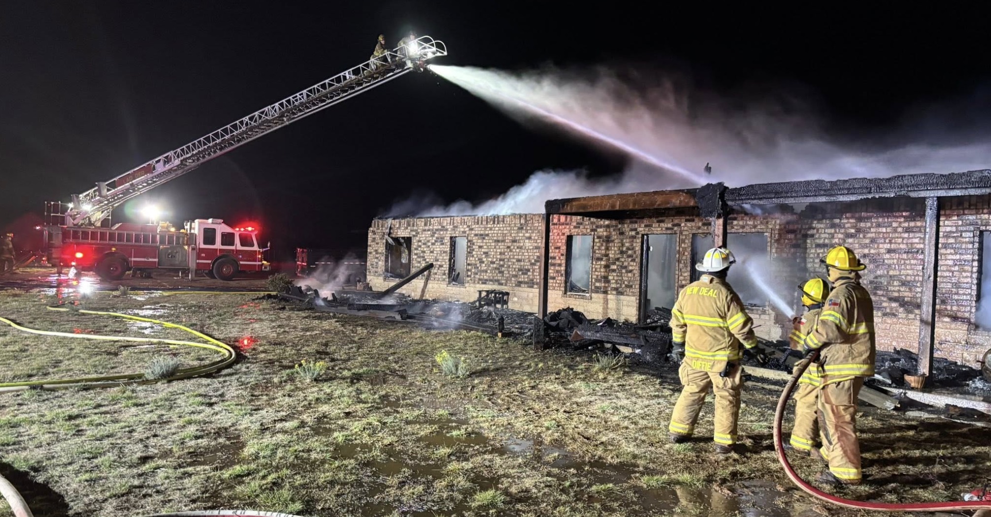 Residents, Dogs Safe After Sunday Structure Fire in Idalou Residents, Dogs Safe After Sunday Structure Fire in Idalou