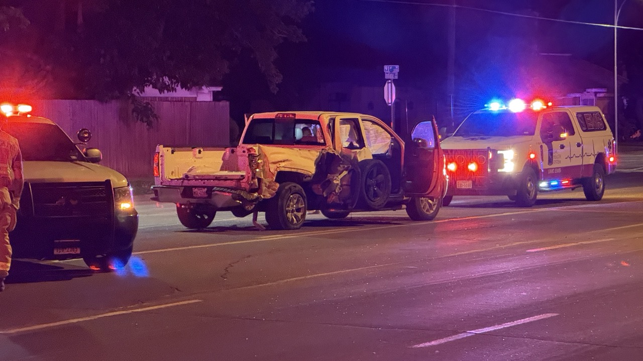 Late-Night Crash Causes Rollover on Indiana Avenue Late-Night Crash Causes Rollover on Indiana Avenue