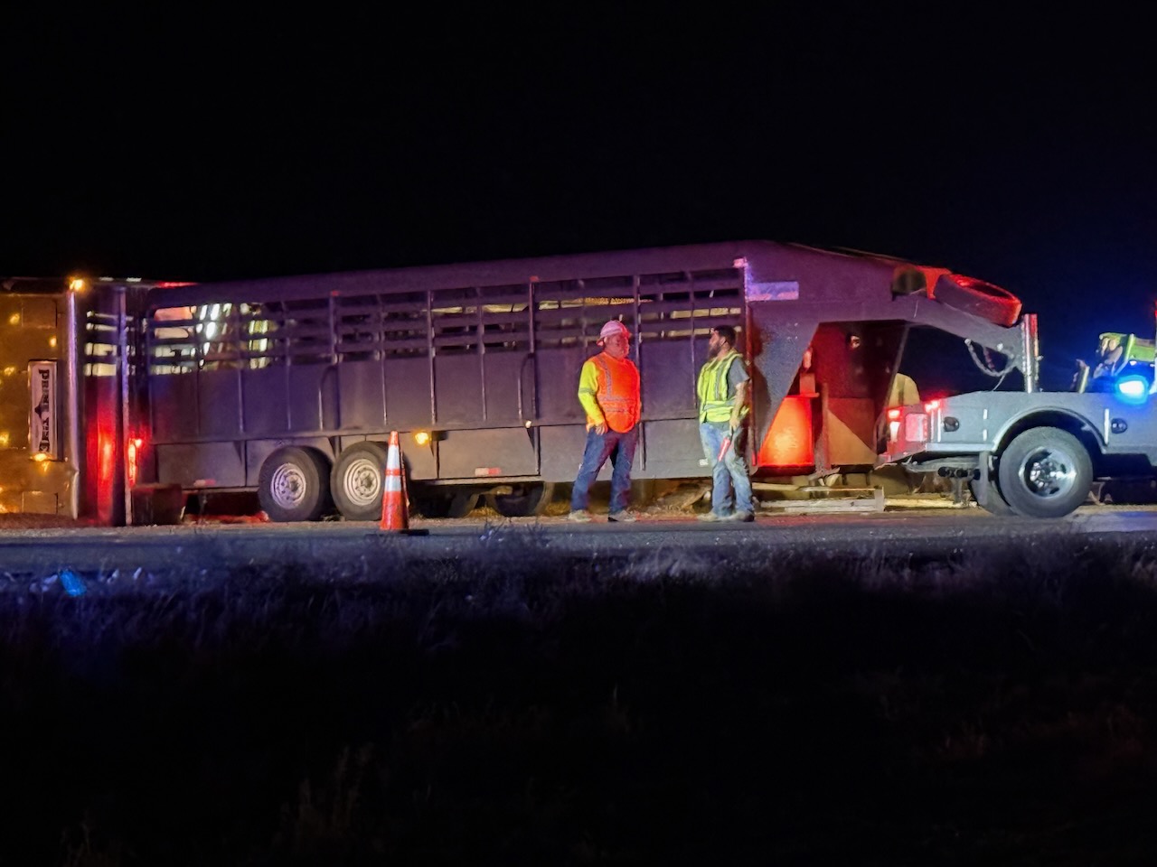 Semi rolls just south of Tahoka