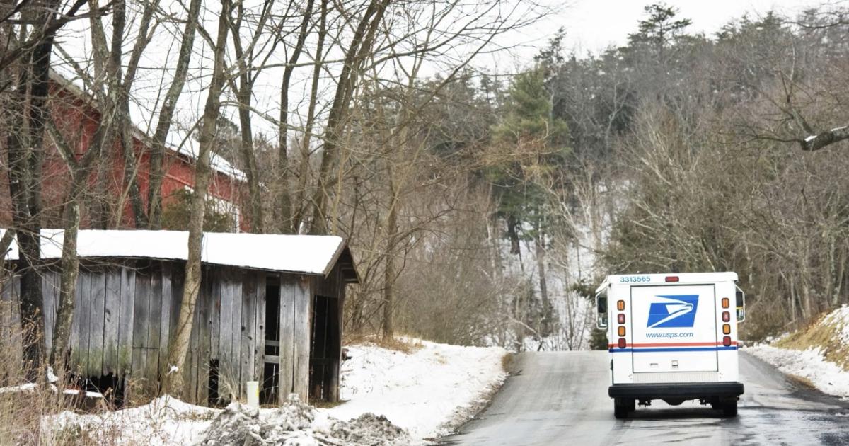 USPS Prepares for 2024 Holiday Rush