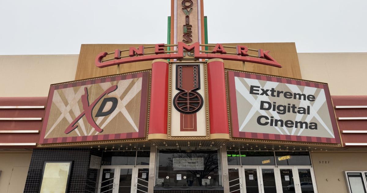 Lubbock Says Goodbye to Movie Theater After 35 Years