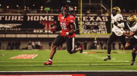 Texas Tech running back Tahj Brooks