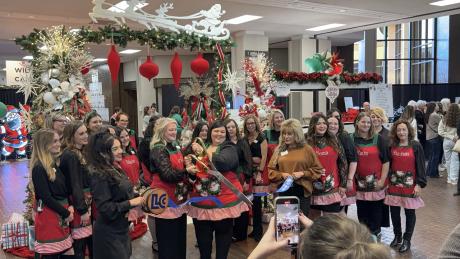 Junior League of Lubbock’s Holiday Happening Kicks Off with Ribbon-Cutting Ceremony