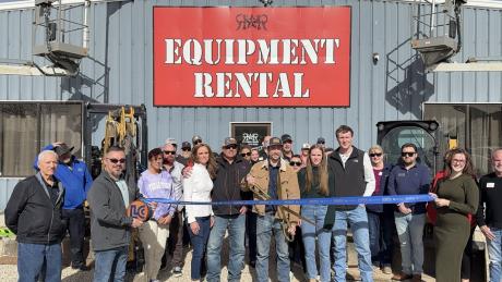 R&R Equipment Rentals ribbon cutting