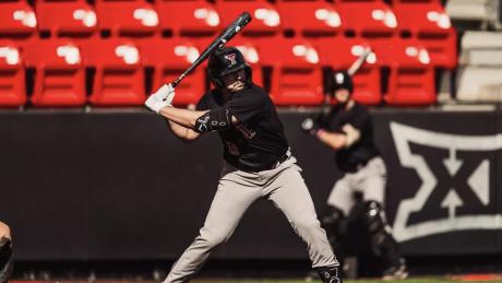 Texas Tech 1B Peyton Shulze