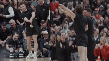 Blake Porter became a viral sensation after hitting an unbelievable full-court golf putt during halftime at Monday night’s basketball game against No. 4 Houston