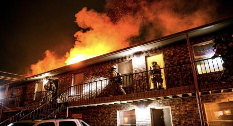 25 Residents Displaced in Early Morning Apartment Fire