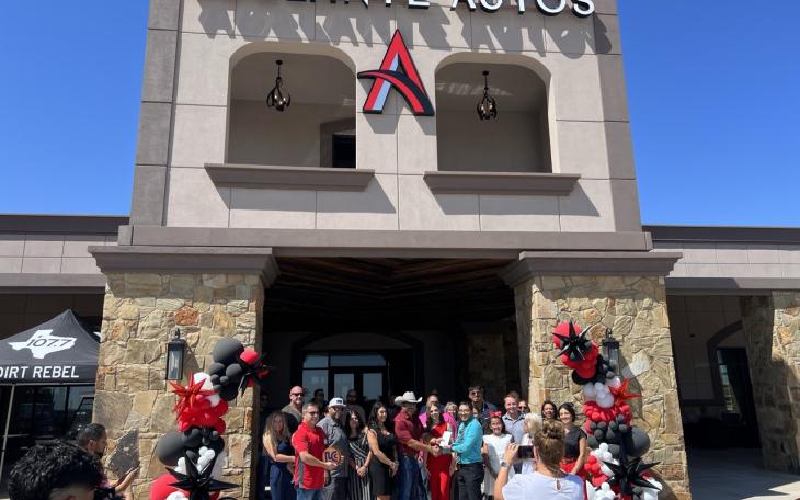 Adelante Autos Celebrate Its Grand Opening