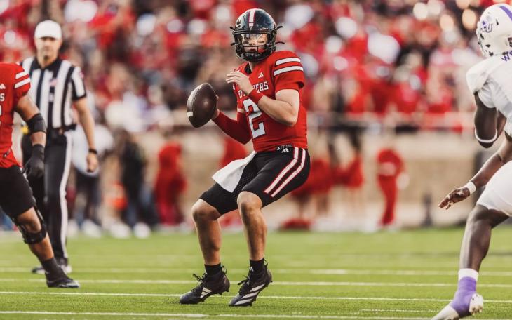 Texas Tech quarterback Behren Morton