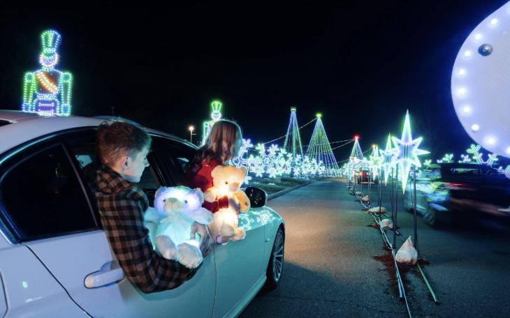 Lubbock Light Park drive-through display
