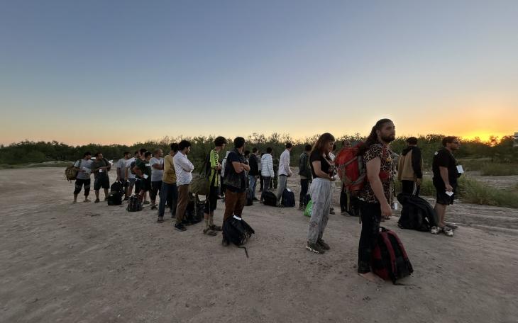 Arrest of illgeal migramts by Texas DPS near Eagle Pass