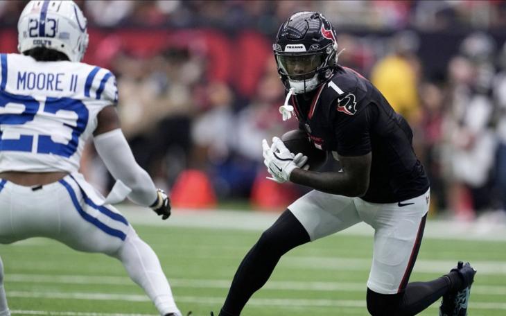 Houston Texans Stefon Diggs