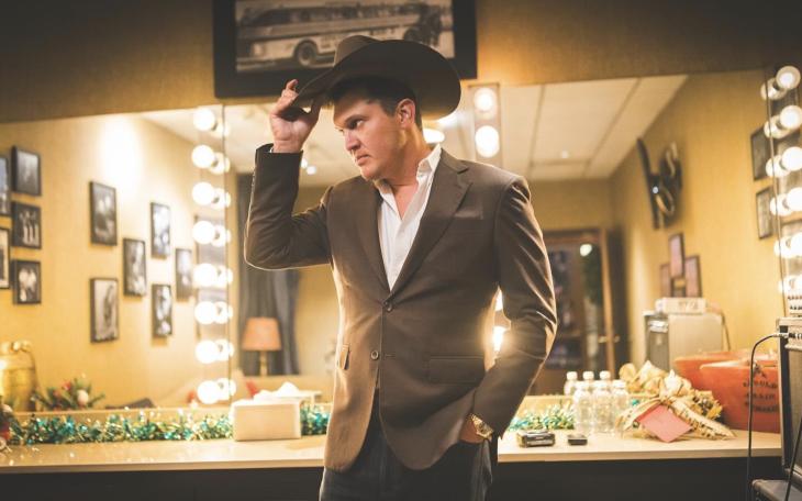 Jon Pardi is bringing his Honky Tonk Hollywood tour to the United Supermarkets Arena