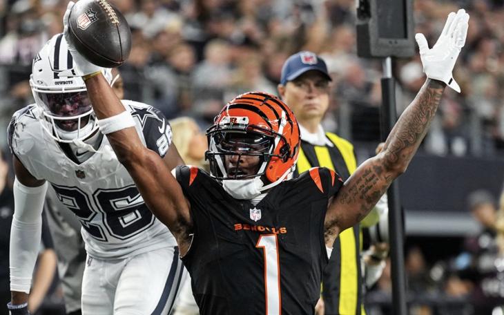 Cincinnati Defeats Dallas on Monday Night Football