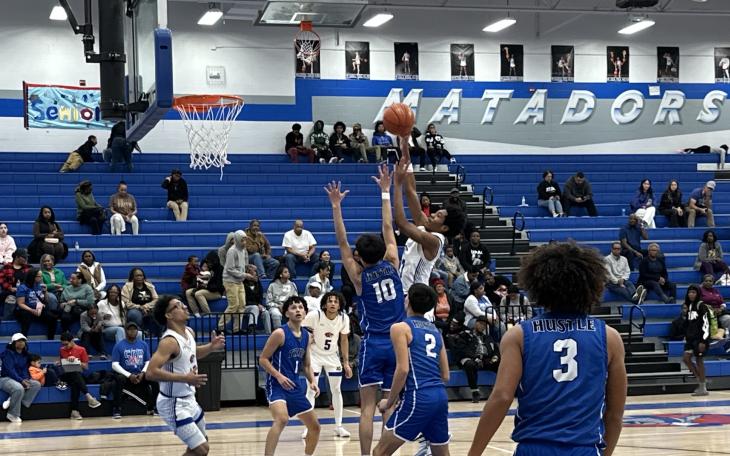 Lubbock Estacado in action against the Lake View Chiefs
