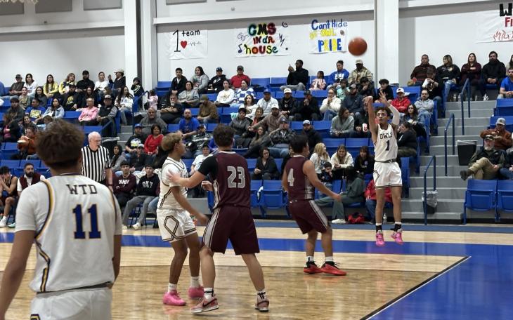 Hale Center Owls in action against Bovina