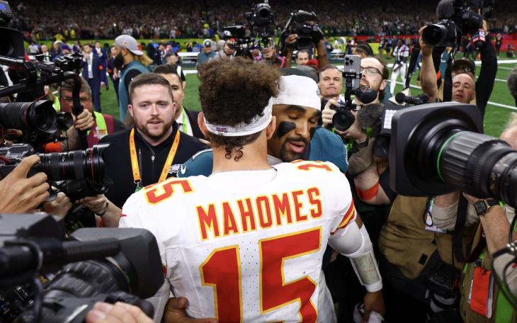Eagles Jalen Hurts and Chiefs Patrick Mahomes