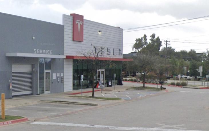 Tesla Dealership in Austin
