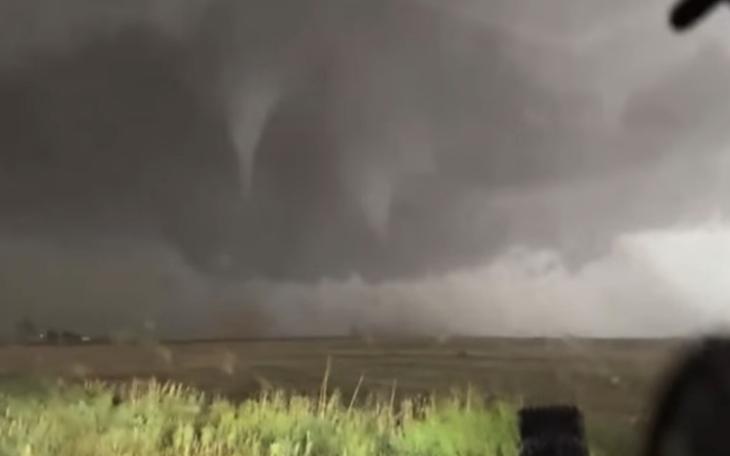 Two Funnels Forming in Tornado Warning Outside of Lubbock June 5
