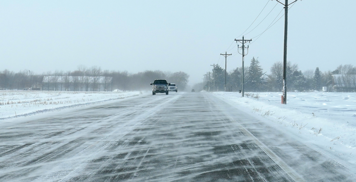 Winter Storm Blowing Snow (Courtesy/TWC)
