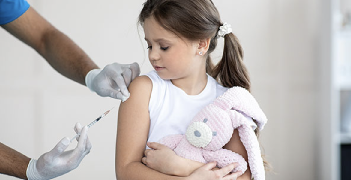 Lubbock Hosts School Vaccine Clinic for Uninsured, CHIP/Medicaid Kids Lubbock Hosts School Vaccine Clinic for Uninsured, CHIP/Medicaid Kids