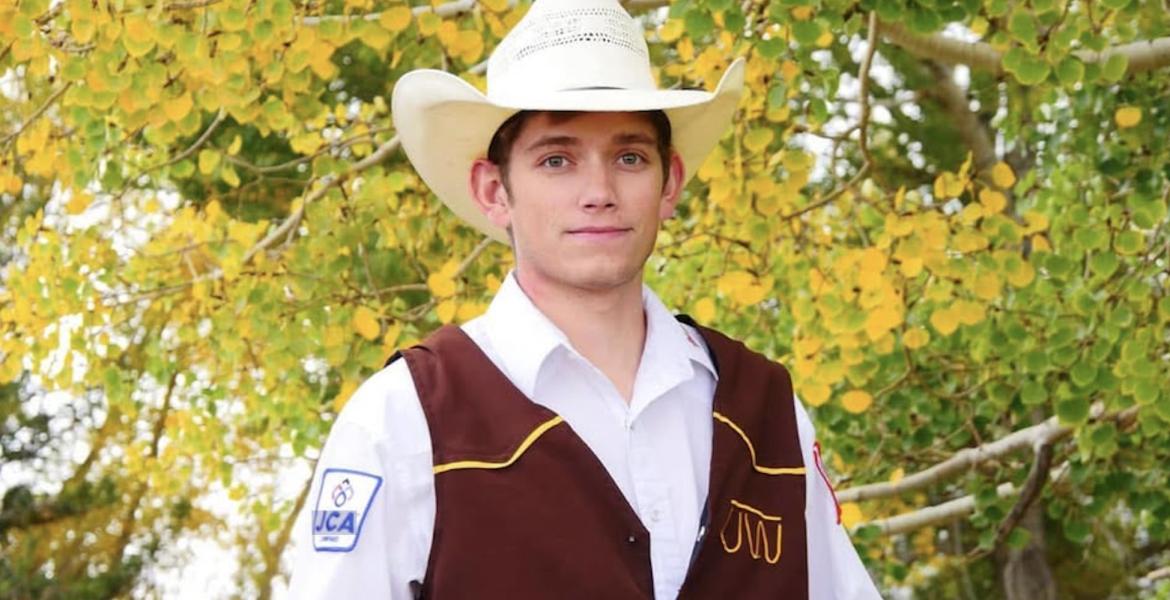 Wyoming bull rider Dylan Grant Wyoming bull rider Dylan Grant